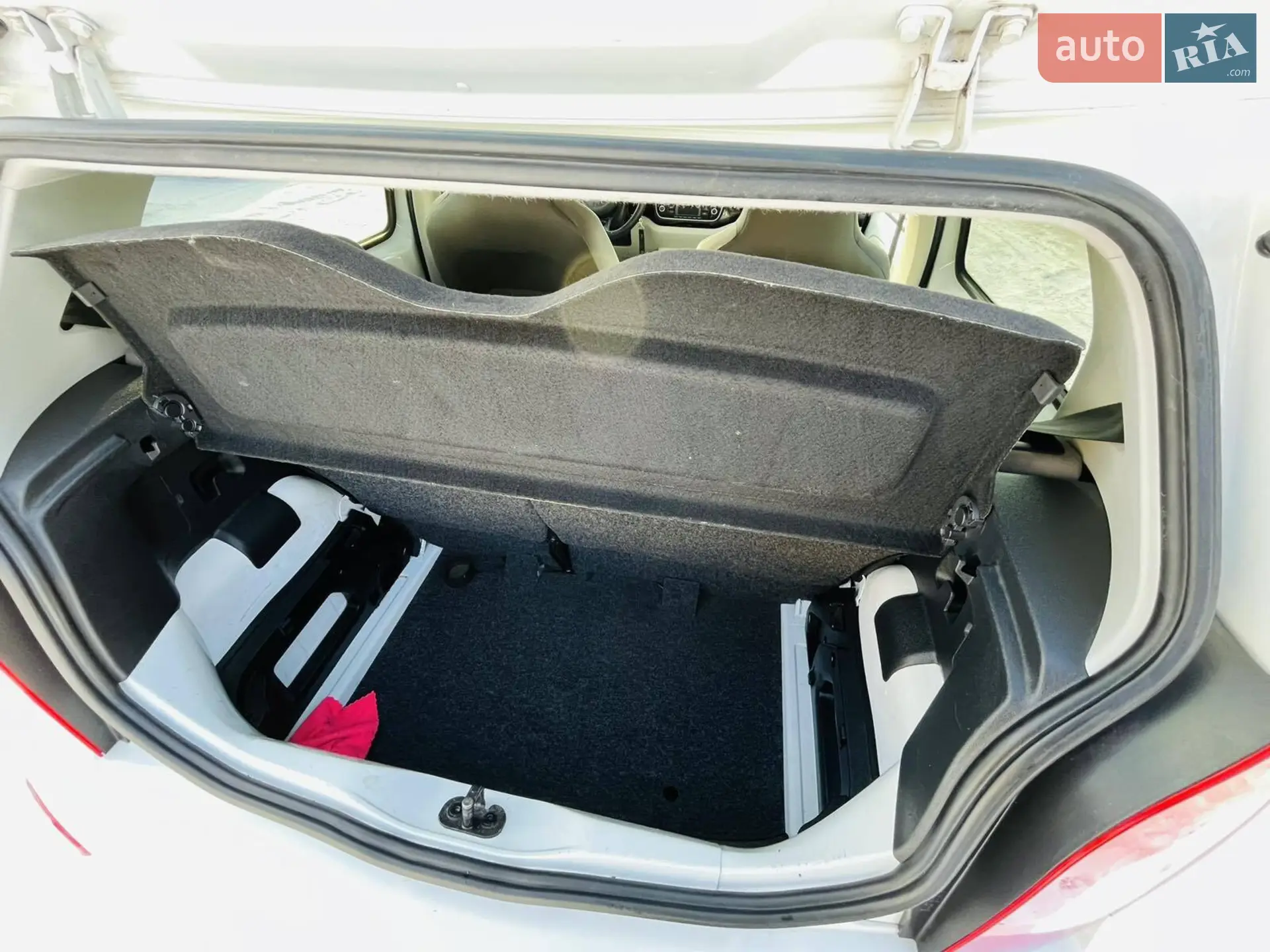 2013 Volkswagen up! - мініатюра 23