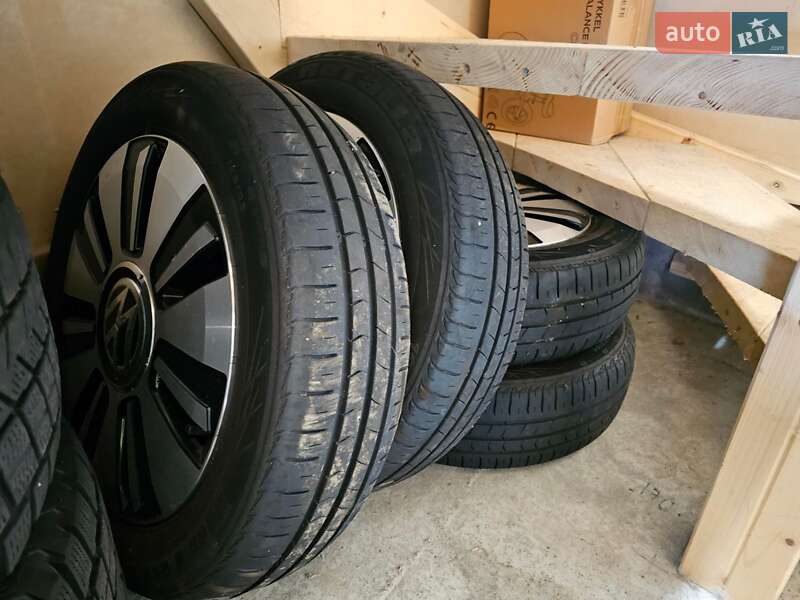 Хэтчбек Volkswagen e-Up 2013 в Виннице фото 12 Хэтчбек Volkswagen e-Up 2013 в Виннице