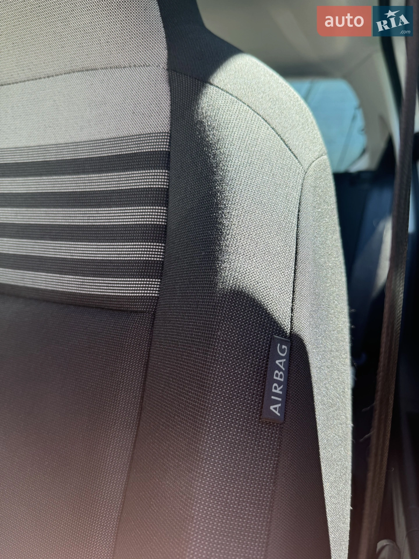 2022 Volkswagen up! - мініатюра 11