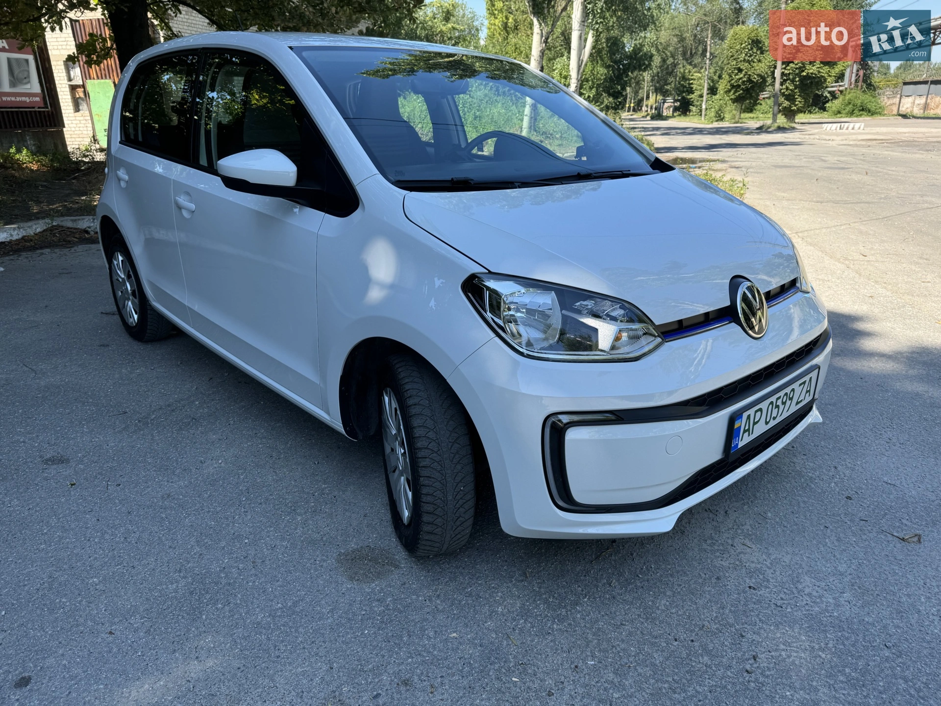 2022 Volkswagen up! - мініатюра 5