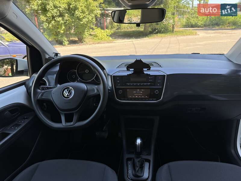 Хэтчбек Volkswagen e-Up 2022 в Запорожье