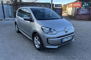 Хэтчбек Volkswagen e-Up 2015 в 
