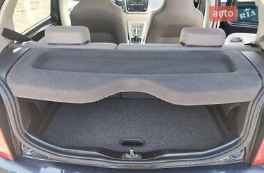 Хэтчбек Volkswagen e-Up 2014 в 