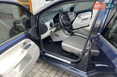 Хетчбек Volkswagen e-Up 2013 в 
