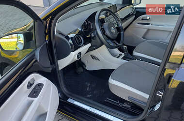 Хэтчбек Volkswagen e-Up 2014 в 