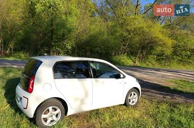 Хэтчбек Volkswagen e-Up 2014 в 