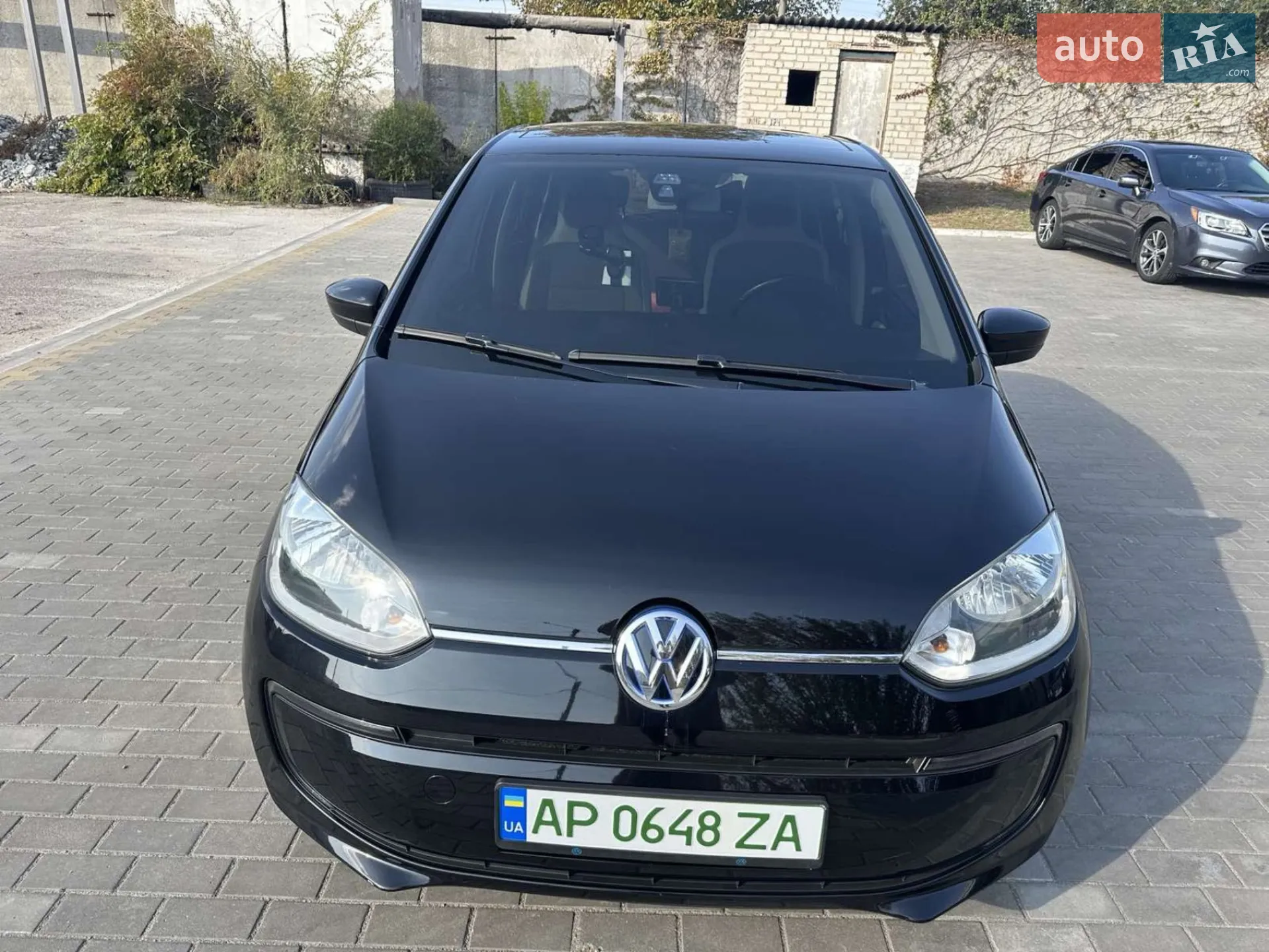 Volkswagen e-Up 2014