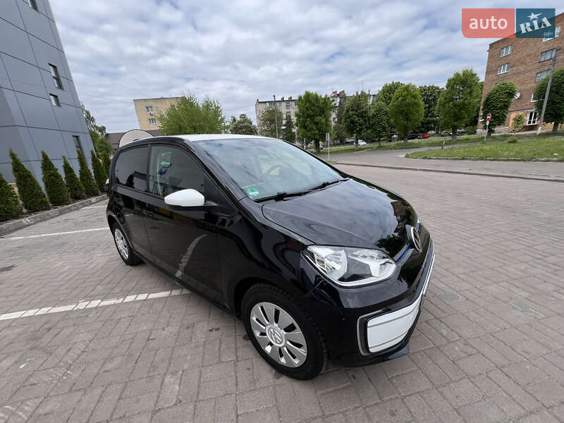 Хэтчбек Volkswagen e-Up 2021 в 