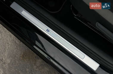 Хетчбек Volkswagen e-Up 2021 в 