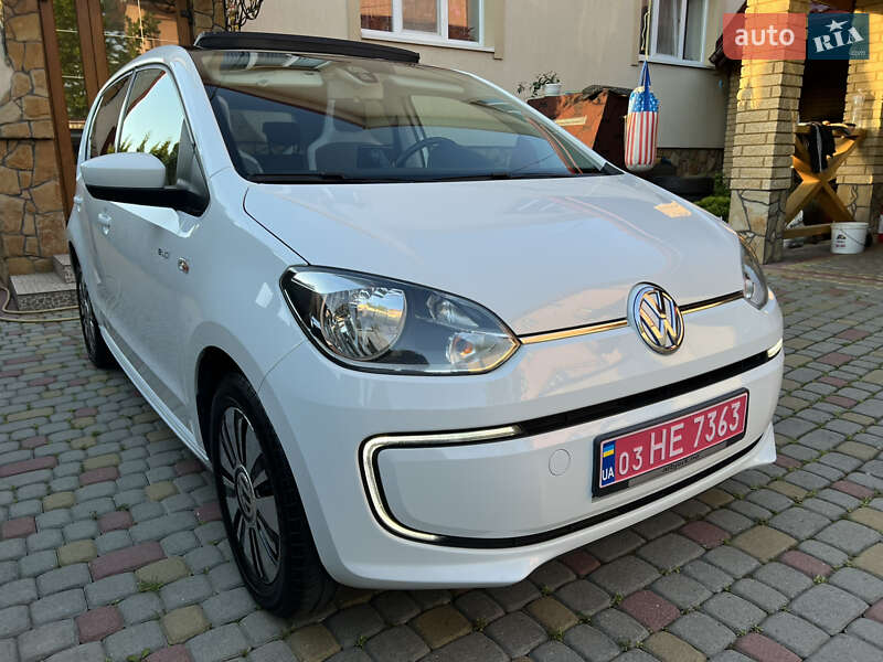 Хэтчбек Volkswagen e-Up 2014 в Львове