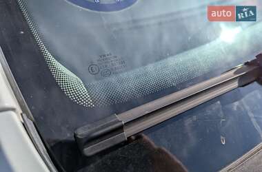Хетчбек Volkswagen e-Up 2013 в 