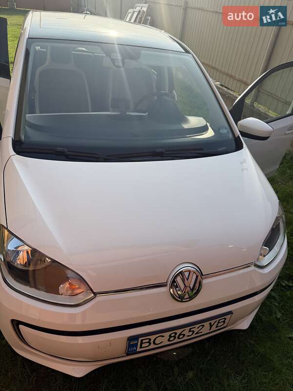 Хэтчбек Volkswagen e-Up 2013 в Львове