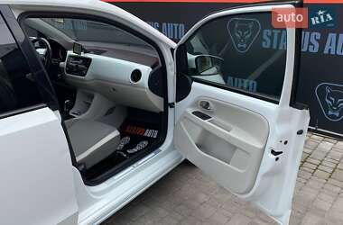 Хэтчбек Volkswagen e-Up 2013 в 