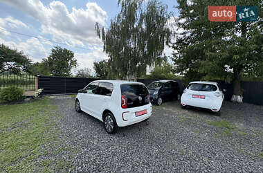 Хэтчбек Volkswagen e-Up 2014 в 