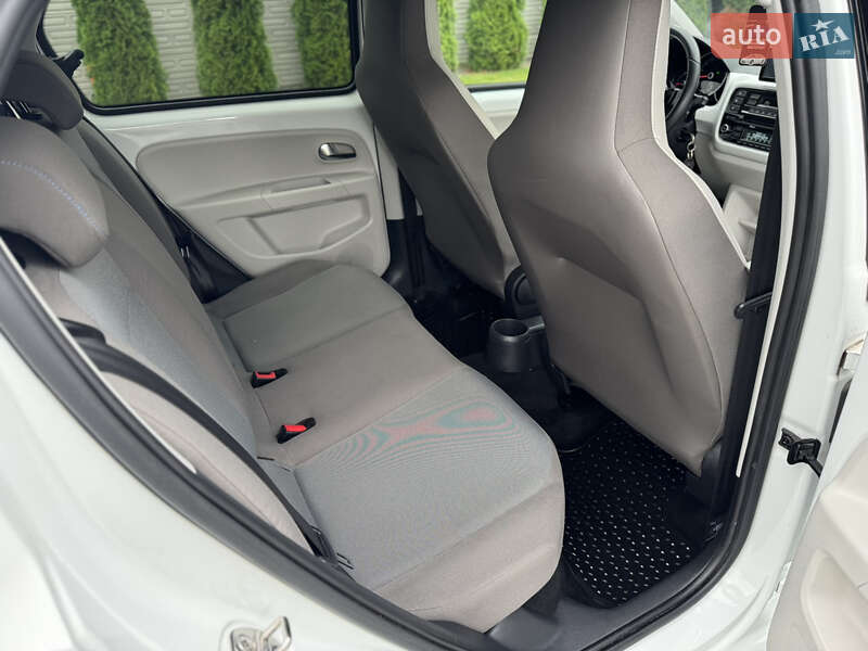 Хэтчбек Volkswagen e-Up 2014 в Ровно