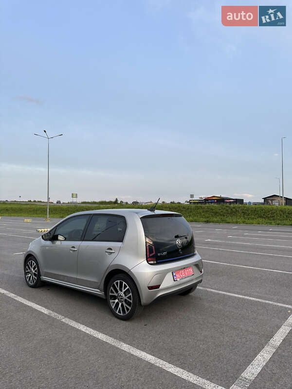 Хэтчбек Volkswagen e-Up 2020 в Львове