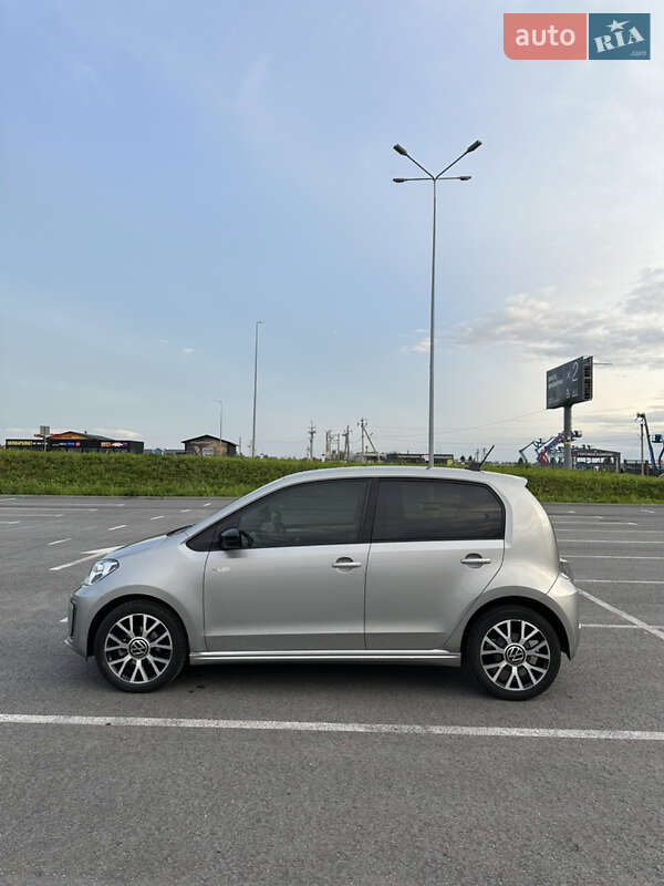 Хэтчбек Volkswagen e-Up 2020 в Львове