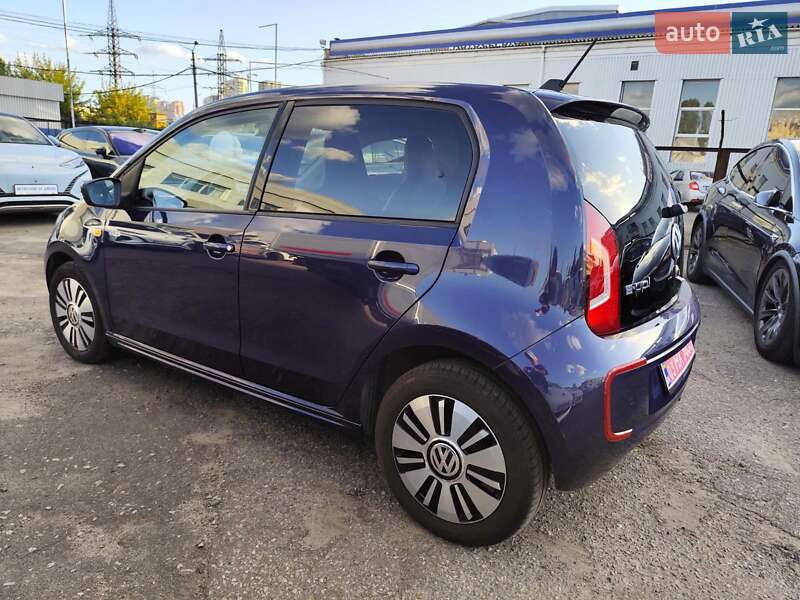 Хетчбек Volkswagen e-Up 2015 в Києві
