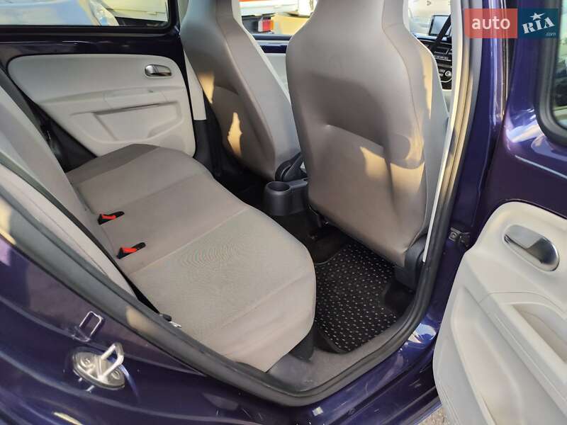 Хетчбек Volkswagen e-Up 2015 в Києві