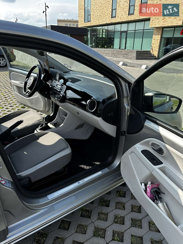 Хэтчбек Volkswagen e-Up 2014 в Хмельницком фото 10 Хэтчбек Volkswagen e-Up 2014 в Хмельницком