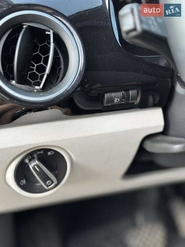Хэтчбек Volkswagen e-Up 2014 в Хмельницком фото 17 Хэтчбек Volkswagen e-Up 2014 в Хмельницком