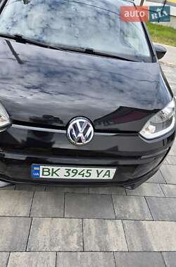 Хэтчбек Volkswagen e-Up 2015 в Ровно