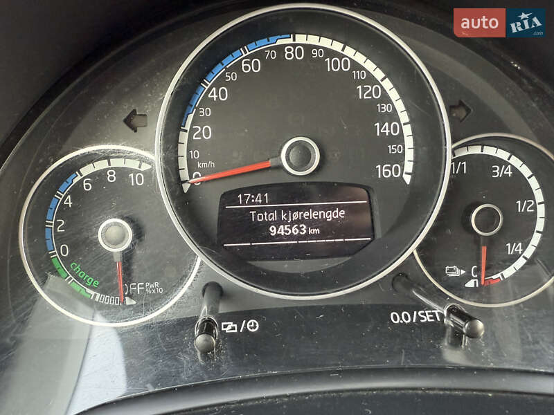 Хетчбек Volkswagen e-Up 2014 в Львові фото 35 Хетчбек Volkswagen e-Up 2014 в Львові