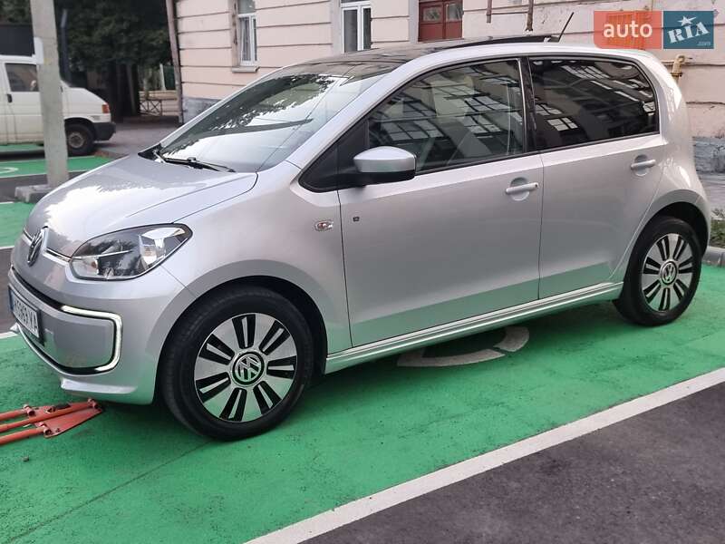Хетчбек Volkswagen e-Up 2013 в Житомирі