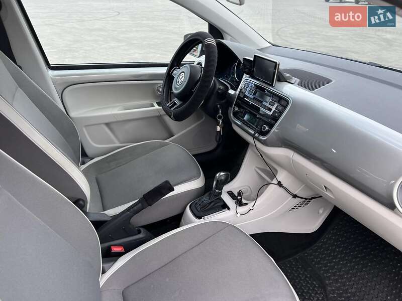 Хетчбек Volkswagen e-Up 2013 в Луцьку