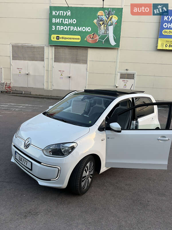 Хэтчбек Volkswagen e-Up 2014 в Житомире фото 13 Хэтчбек Volkswagen e-Up 2014 в Житомире