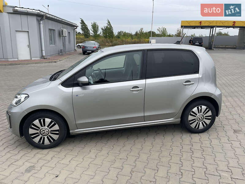 Хэтчбек Volkswagen e-Up 2017 в Луцке