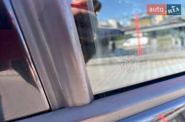 Хэтчбек Volkswagen e-Up 2013 в 