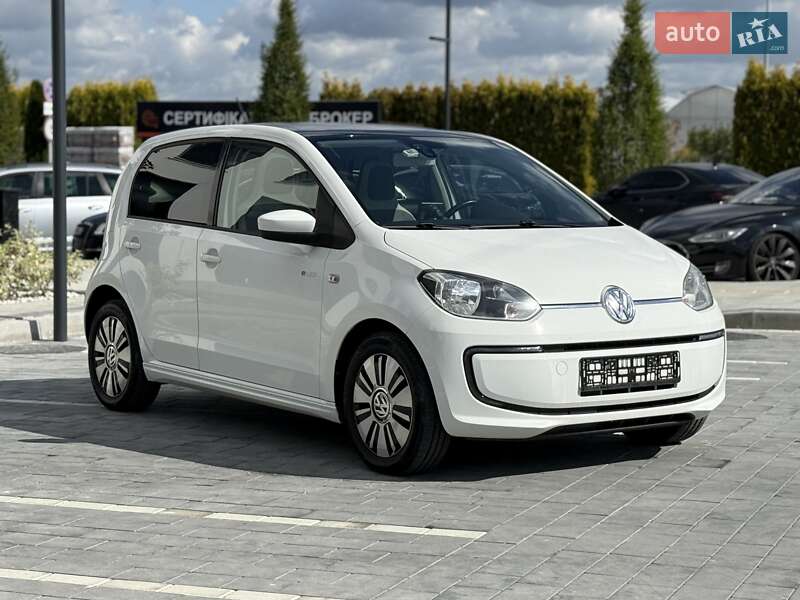 Хэтчбек Volkswagen e-Up 2013 в Городке