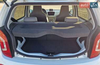 Хетчбек Volkswagen e-Up 2015 в  фото 25 Хетчбек Volkswagen e-Up 2015 в