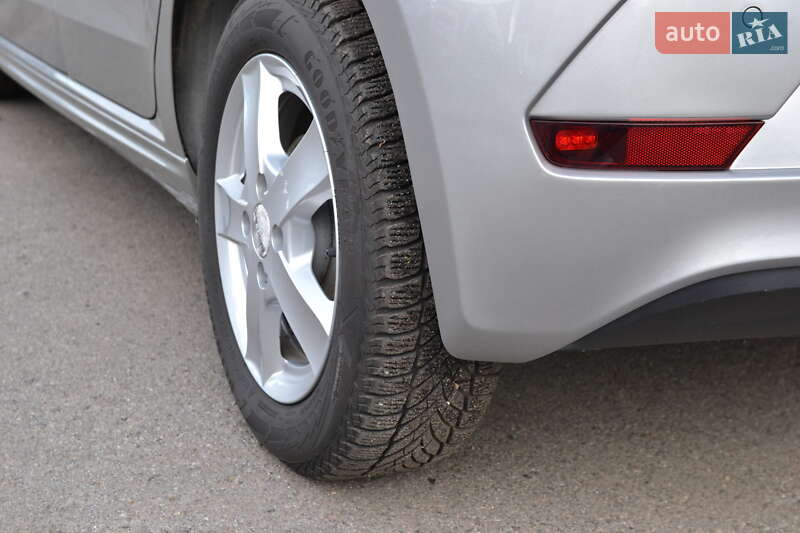 Хэтчбек Volkswagen e-Up 2021 в Луцке