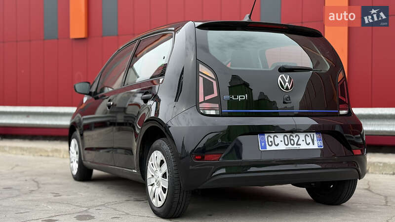 Хетчбек Volkswagen e-Up 2021 в Києві