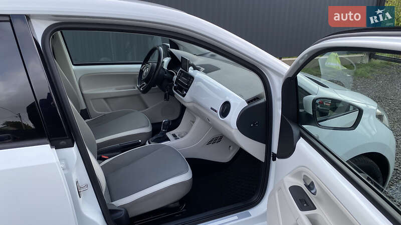 Хэтчбек Volkswagen e-Up 2015 в Луцке фото 55 Хэтчбек Volkswagen e-Up 2015 в Луцке