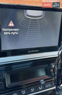 Хэтчбек Volkswagen e-Up 2015 в 