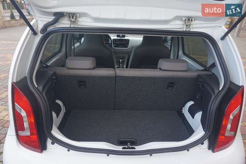 Хетчбек Volkswagen e-Up 2013 в Самборі фото 50 Хетчбек Volkswagen e-Up 2013 в Самборі