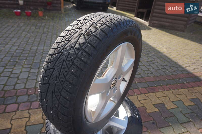 Хетчбек Volkswagen e-Up 2013 в Самборі фото 75 Хетчбек Volkswagen e-Up 2013 в Самборі