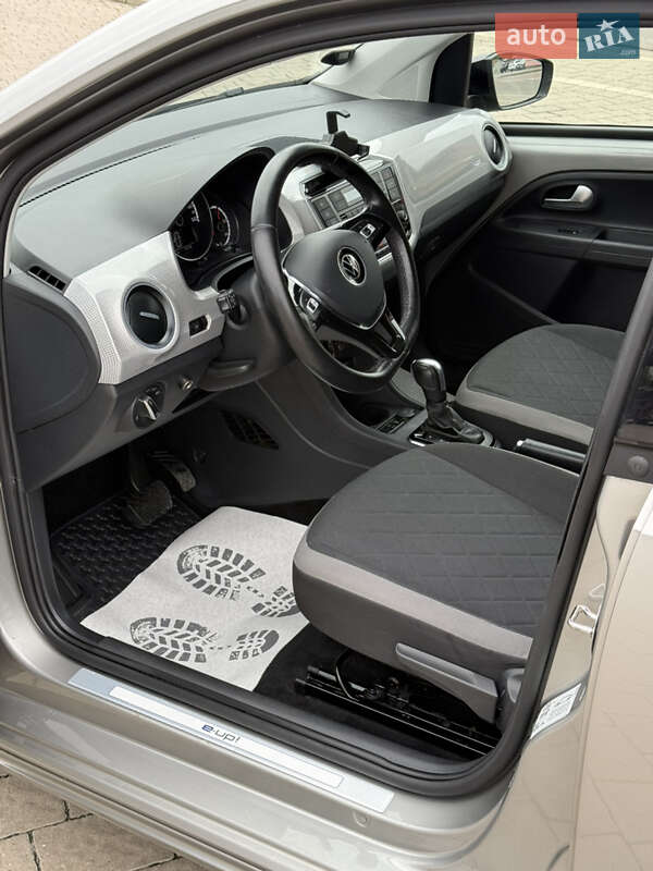 Хэтчбек Volkswagen e-Up 2021 в Дрогобыче