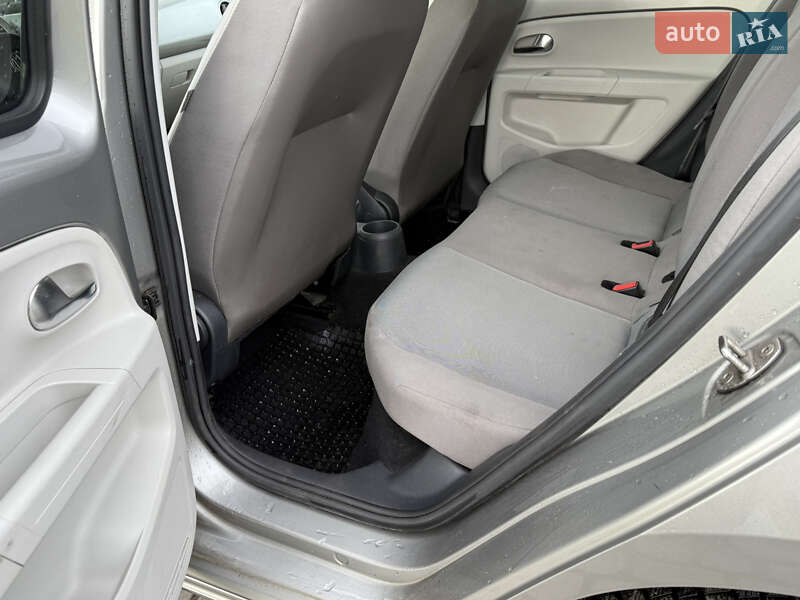 Хэтчбек Volkswagen e-Up 2014 в Львове