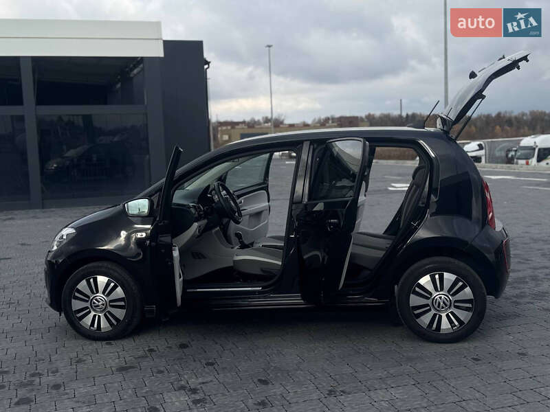 Хетчбек Volkswagen e-Up 2015 в Львові