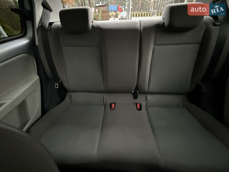 Хэтчбек Volkswagen e-Up 2013 в Луцке