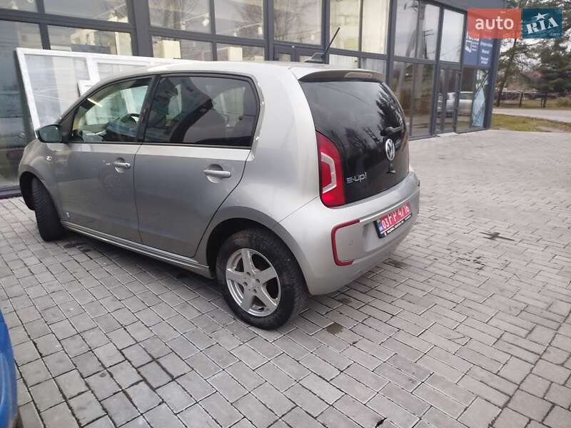 Хэтчбек Volkswagen e-Up 2014 в Львове фото 6 Хэтчбек Volkswagen e-Up 2014 в Львове