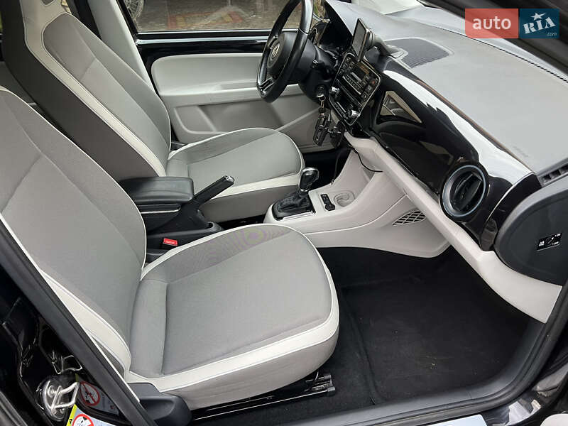 Хэтчбек Volkswagen e-Up 2014 в Львове фото 152 Хэтчбек Volkswagen e-Up 2014 в Львове
