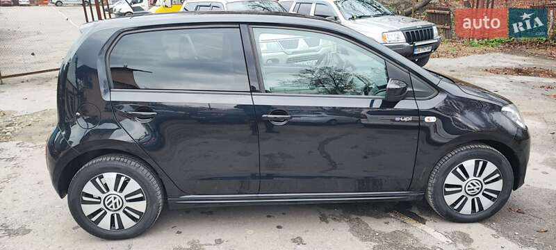 Хэтчбек Volkswagen e-Up 2015 в Каменец-Подольском