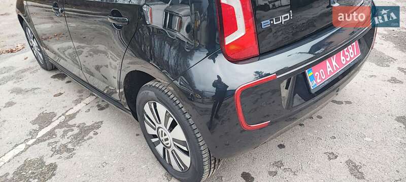 Хэтчбек Volkswagen e-Up 2015 в Каменец-Подольском