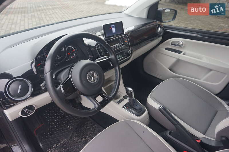 Хэтчбек Volkswagen e-Up 2014 в Самборе