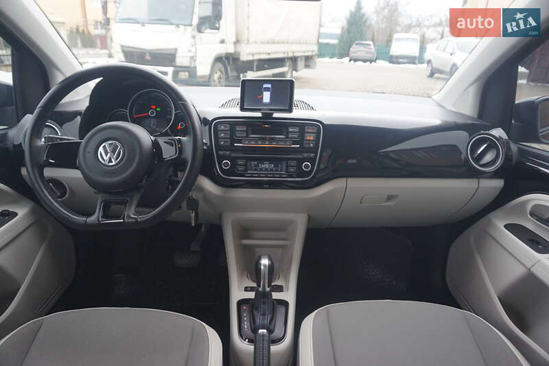 Хэтчбек Volkswagen e-Up 2014 в Самборе